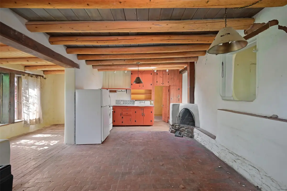 1325 Cerro Gordo Road, Santa Fe, NM 87501 - #1