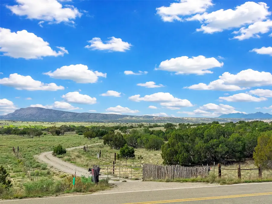 784 Camino Los Abuelos, Galisteo, NM 87540 - #3