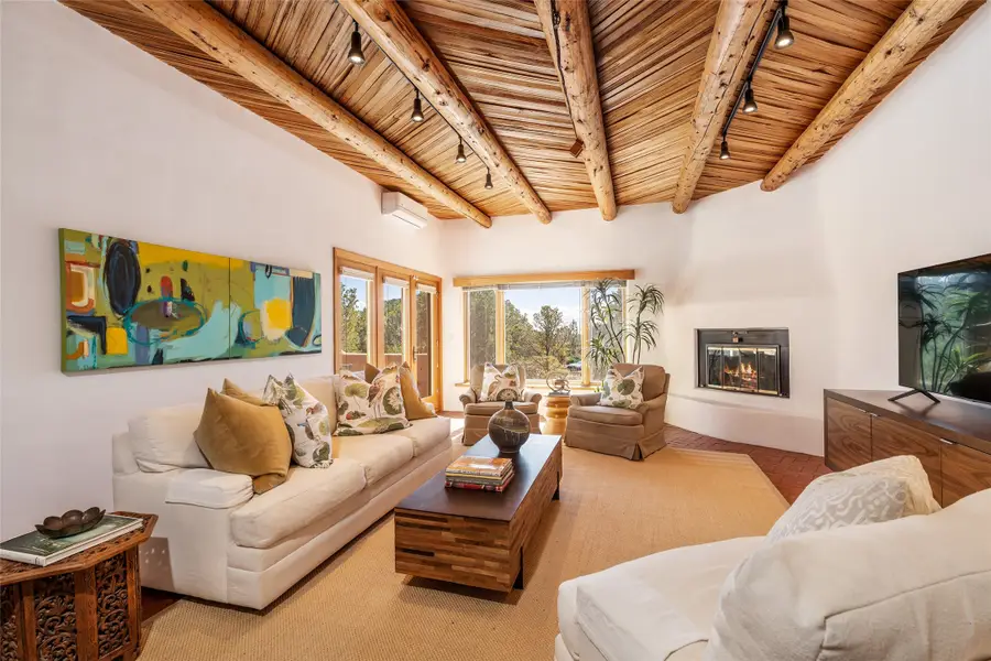 413 Graham Avenue, Santa Fe, NM 87501 - #2