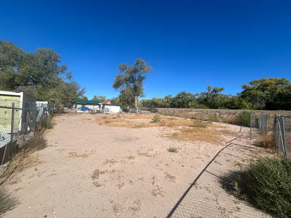 Address Withheld By Seller, Albuquerque, NM 87105