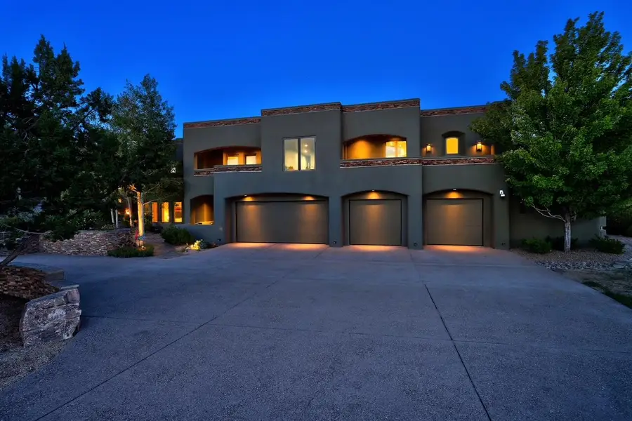 8504 Snakedance Court Ne, Albuquerque, NM 87111 - Image #2
