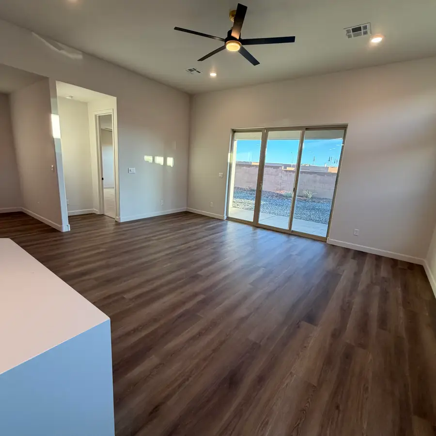 2419 Marble Avenue Ne, Rio Rancho, NM 87144 - #3