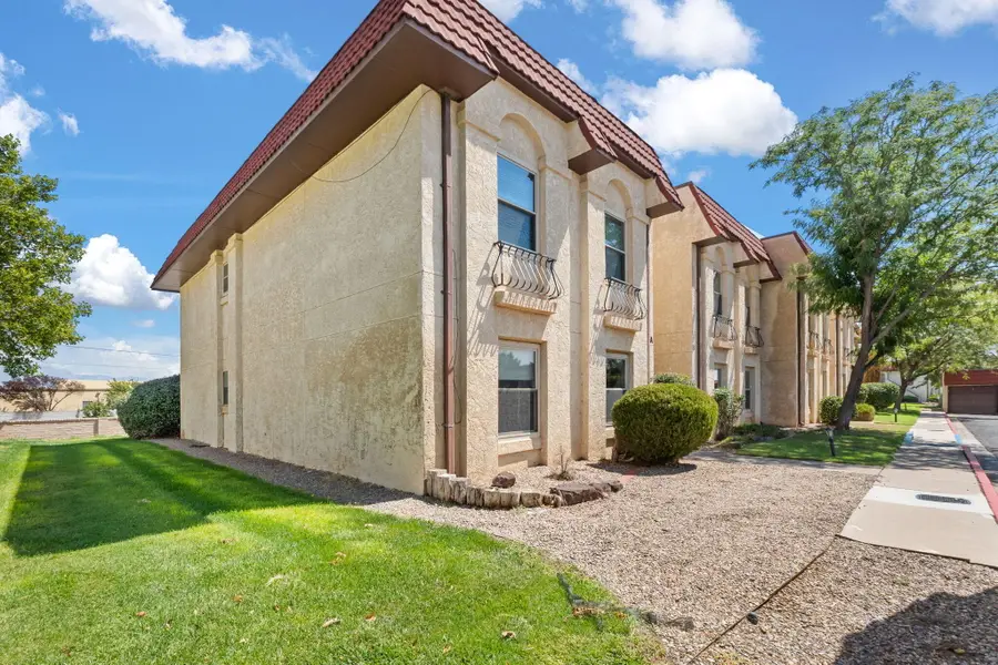 809 Country Club Drive Se #APT 1A, Rio Rancho, NM 87124 - #3