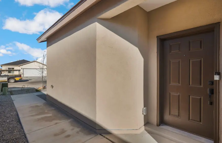 272 Prism Avenue Sw, Rio Rancho, NM 87124 - Image #3