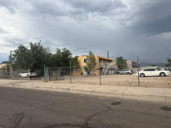 128 Rhode Island Street Ne, Albuquerque, NM 87108
