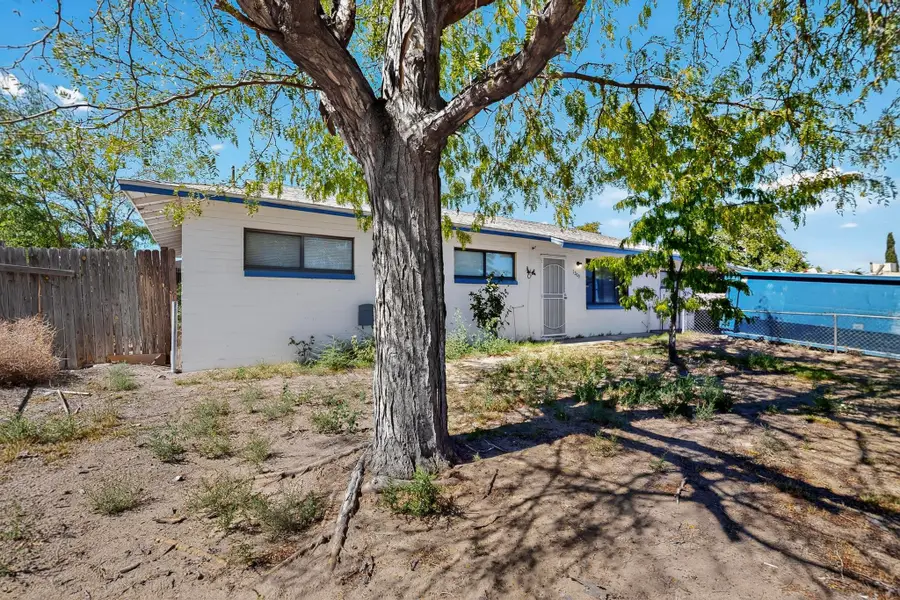 1309 Canyon Trail Sw, Albuquerque, NM 87121 - Image #2