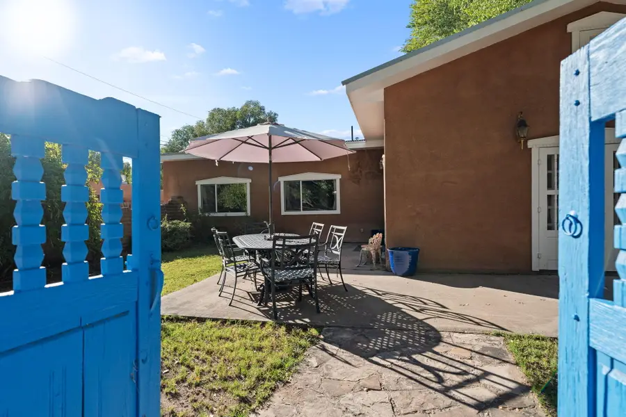 3821 Corrales Road, Corrales, NM 87048 - Image #2