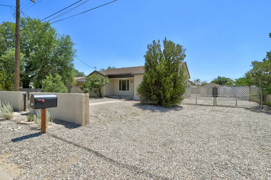 308 Prospect Avenue Ne, Albuquerque, NM 87102 - Image #3