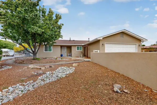 13 Night Shade Court, Los Lunas, NM 87031