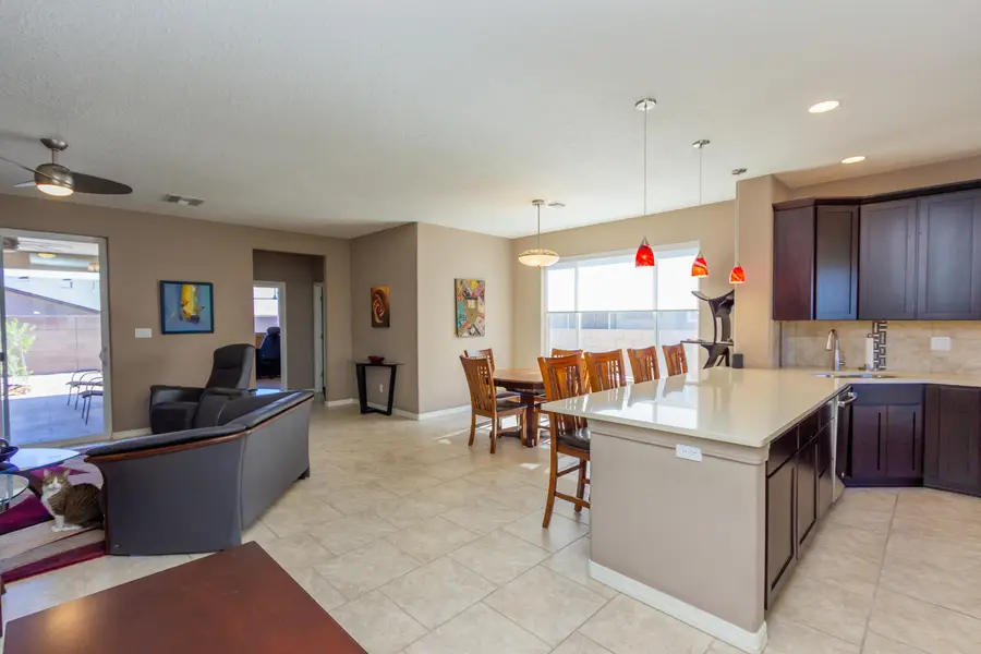 640 Jubilee Boulevard Sw, Los Lunas, NM 87031 - Image #3