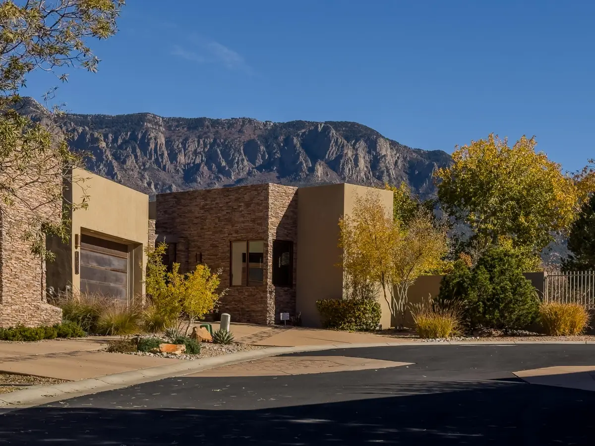 6359 Cliffbrush Lane Ne, Albuquerque, NM 87111 - Image #1