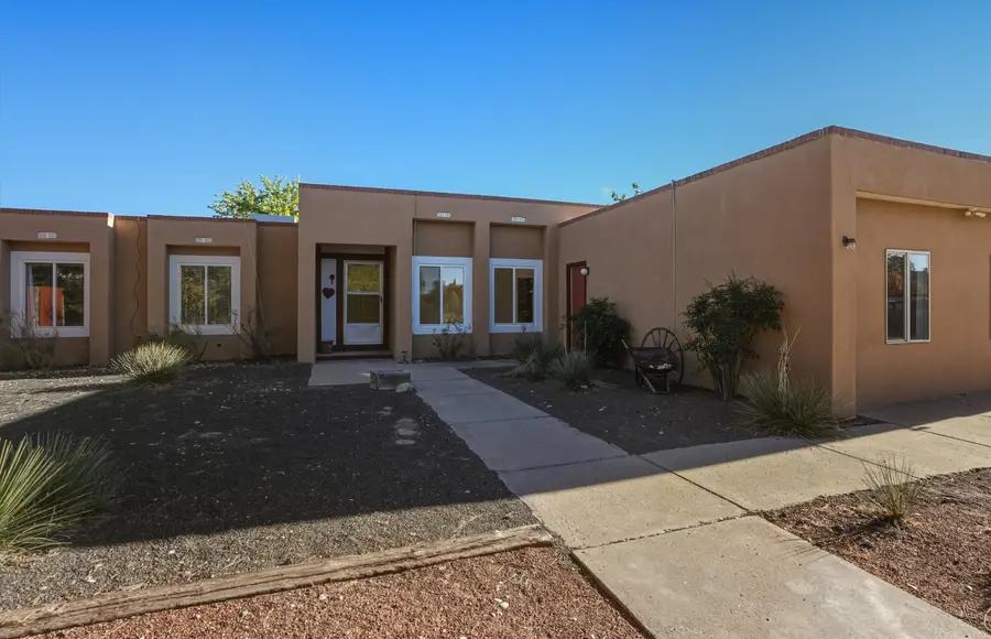 6016 Unitas Lane Nw, Albuquerque, NM 87114 - Image #2
