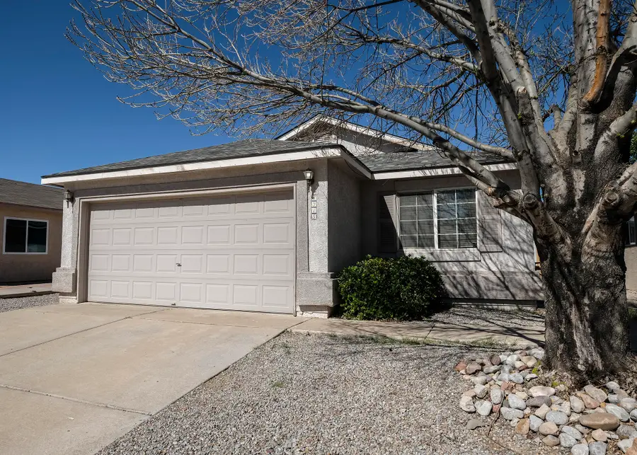 8315 Vista Chamisa Lane Sw, Albuquerque, NM 87121 - Image #2