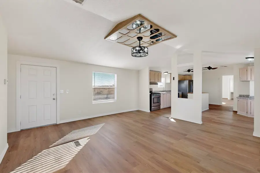 16 Karah Avenue, Estancia, NM 87016 - Image #3