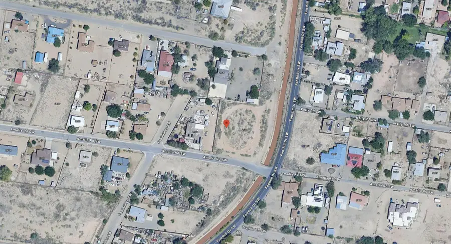 2513 Amalia Road Sw, Albuquerque, NM 87105 - Image #2