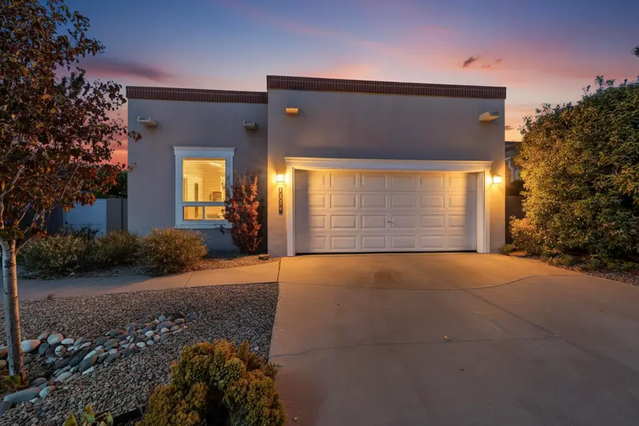 5723 Bosque Vista Drive Ne, Albuquerque, NM 87111 - Image #2