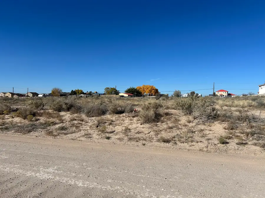 71 9th Avenue Ne, Rio Rancho, NM 87124 - Image #2