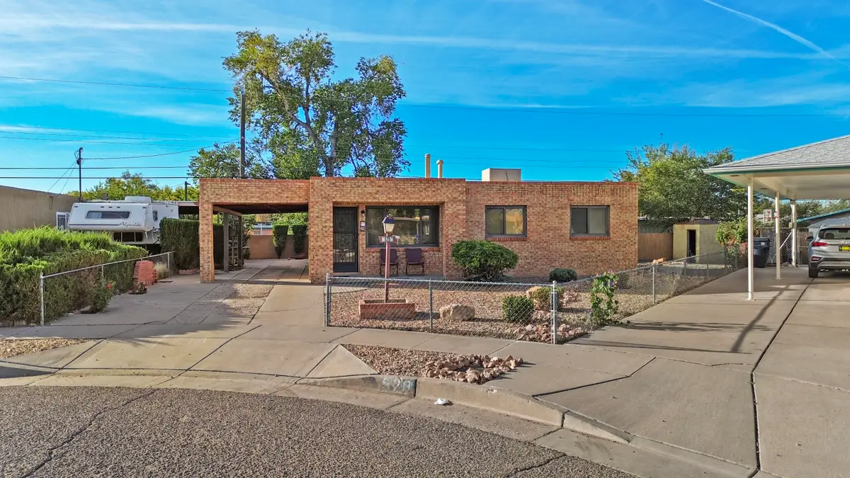 528 Gene Court Nw, Albuquerque, NM 87107 - Image #1