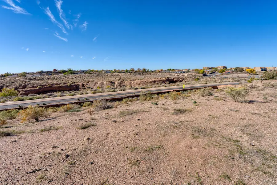 733 Silver Court Ne, Rio Rancho, NM 87124 - Image #2