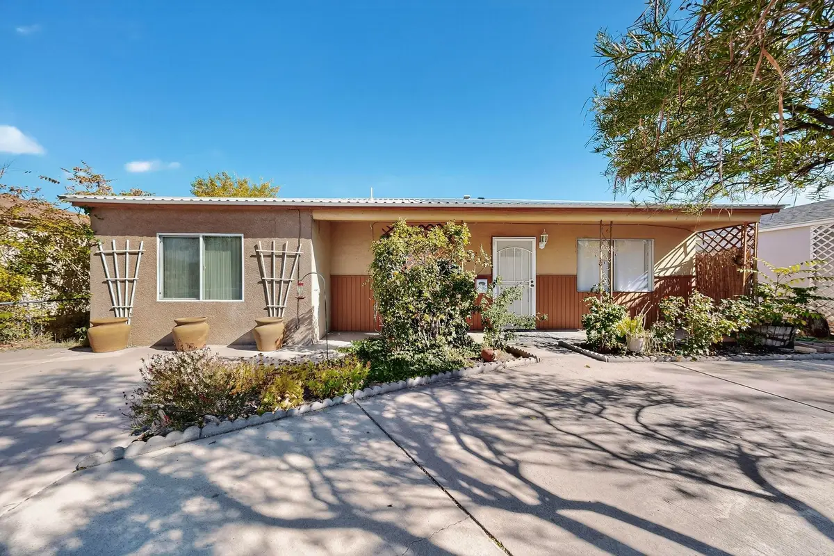 216 Parsifal Street Ne, Albuquerque, NM 87123 - Image #1