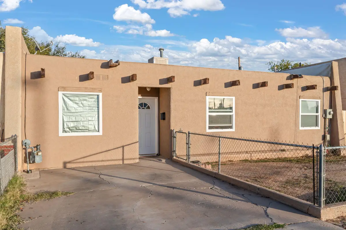 500 John John Drive, Los Lunas, NM 87031 - Image #1
