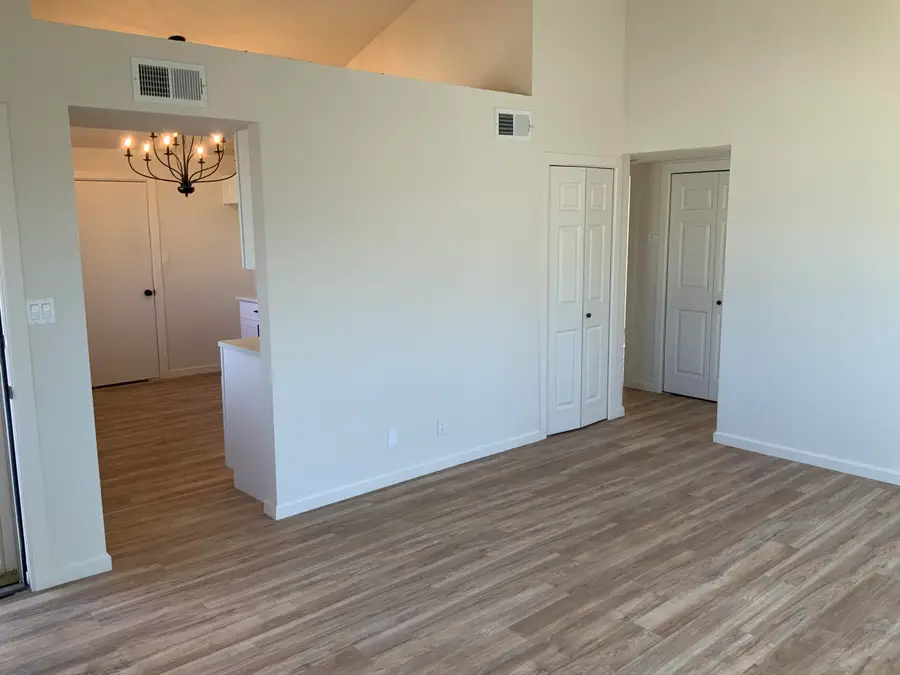 77 Sommerset Drive Se, Rio Rancho, NM 87124 - Image #3