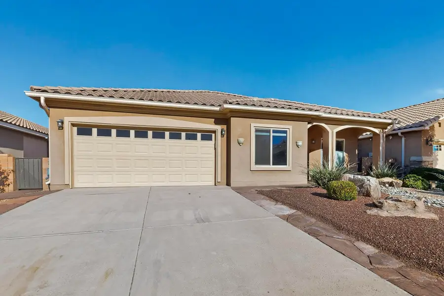 977 Salt Cedar Court, Bernalillo, NM 87004 - Image #2