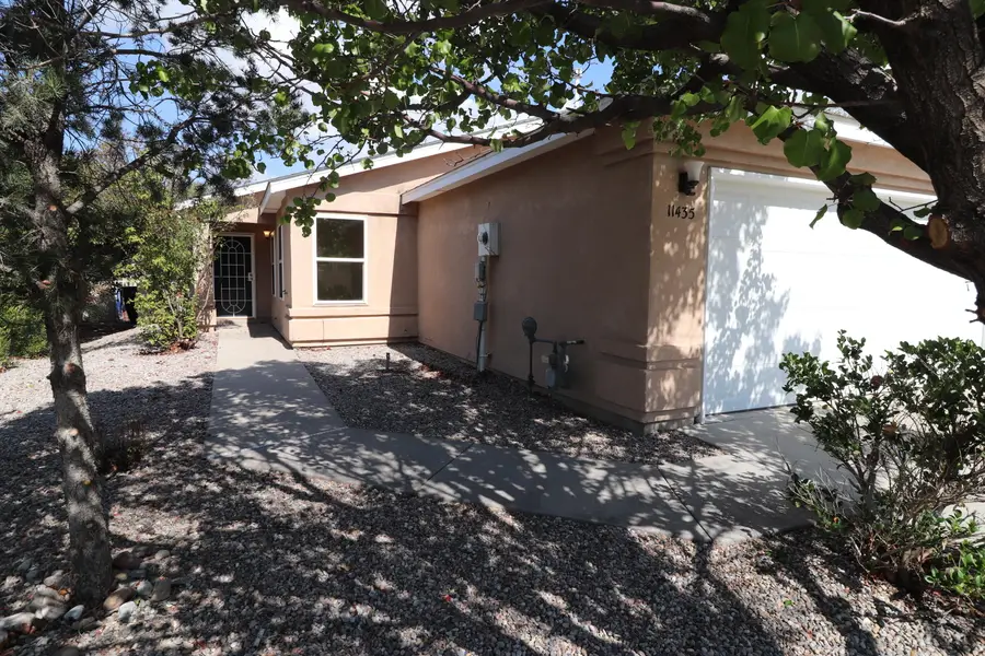 11435 Miravista Place Se, Albuquerque, NM 87123 - Image #2