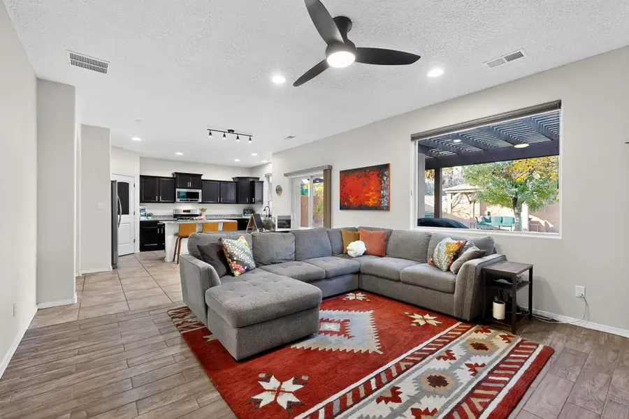 8635 Groundsel Road Nw, Albuquerque, NM 87120 - Image #3