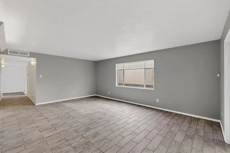 4001 Van Buren Street Ne, Albuquerque, NM 87110 - Image #2