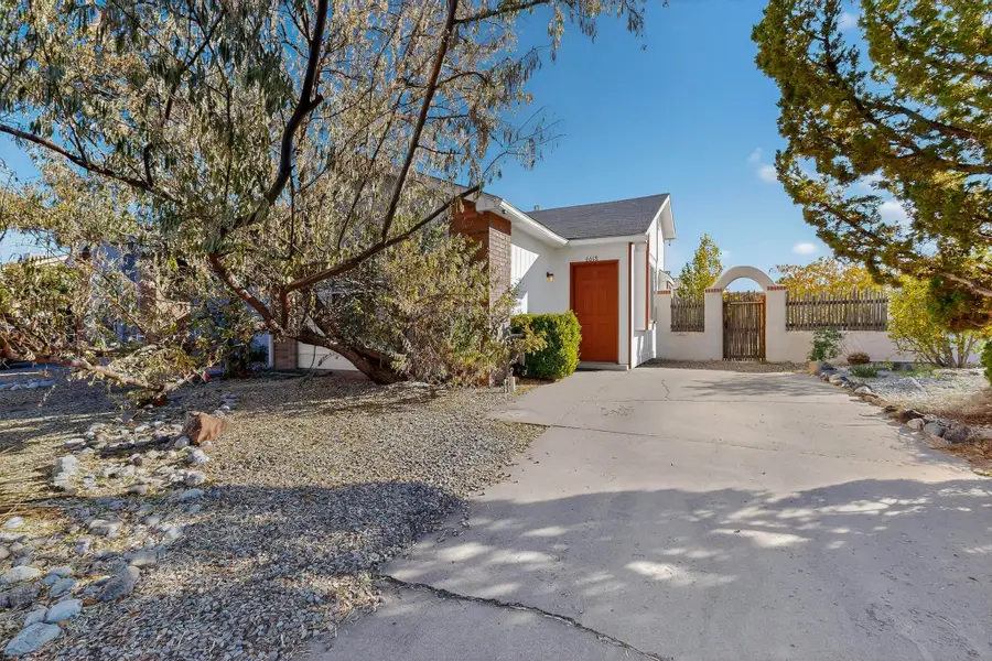 6618 Azuelo Avenue Nw, Albuquerque, NM 87120 - Image #2