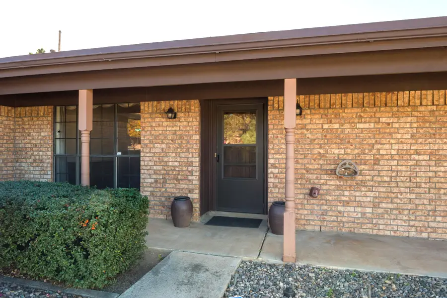 12216 La Charles Avenue Ne, Albuquerque, NM 87112 - Image #3