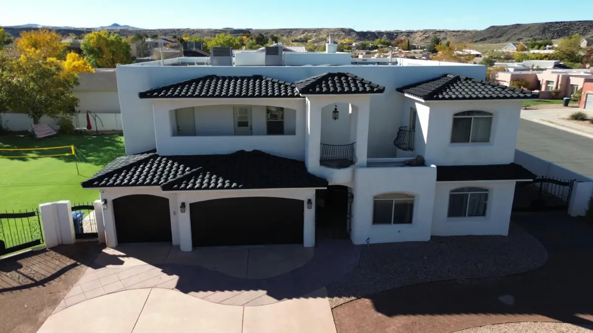 6427 Pojoaque Drive Nw, Albuquerque, NM 87120 - Image #1