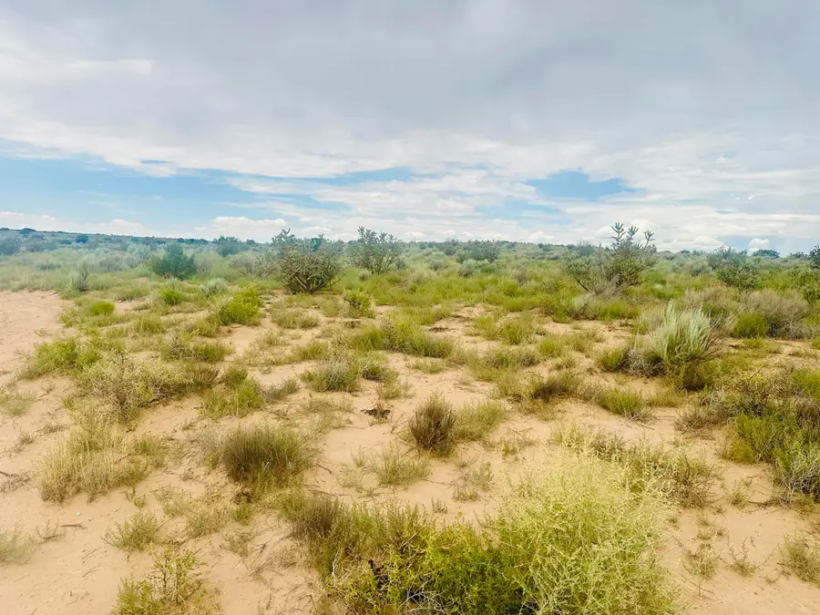 5214 Nambe Road Ne, Rio Rancho, NM 87144 - Image #2