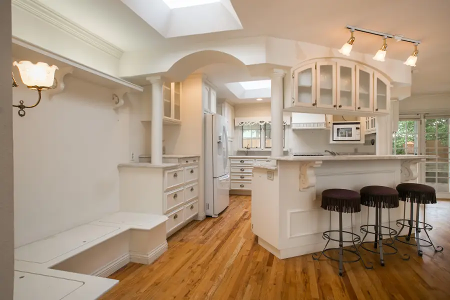 1220 Monroe Street Ne, Albuquerque, NM 87110 - Image #2