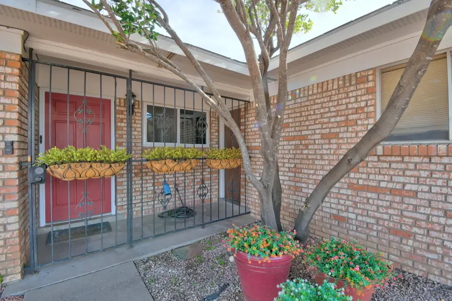 816 Landman Drive Ne, Albuquerque, NM 87123 - Image #2