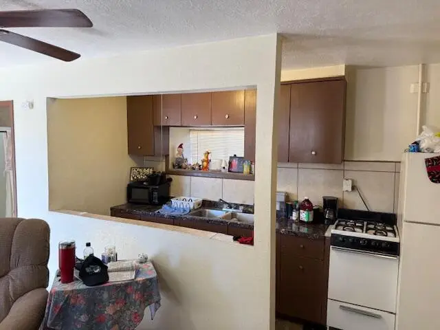 207 Mt Carmel Avenue, Socorro, NM 87801 - Image #2