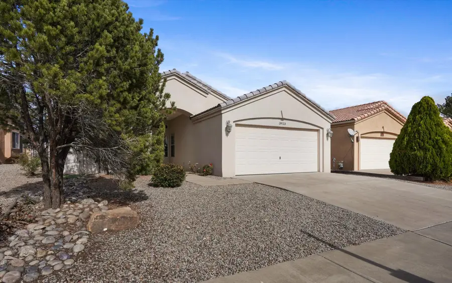 3923 Pineleaf Place Nw, Albuquerque, NM 87114 - Image #3