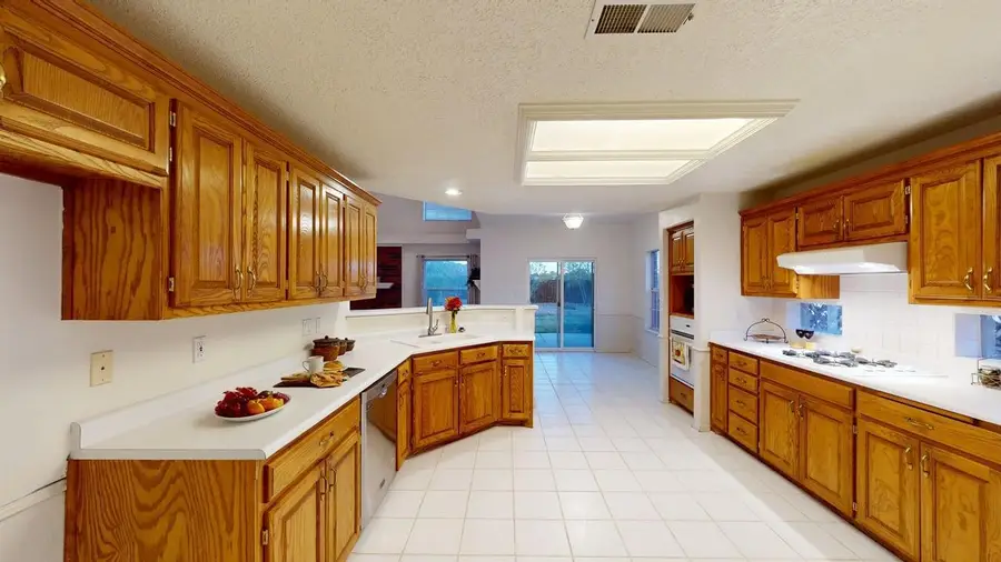 10319 Cedar Springs Place Nw, Albuquerque, NM 87114 - Image #3