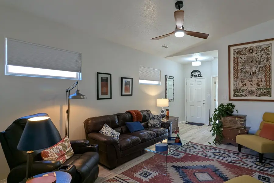 9601 Sun Dancer Drive Nw, Albuquerque, NM 87114 - Image #3