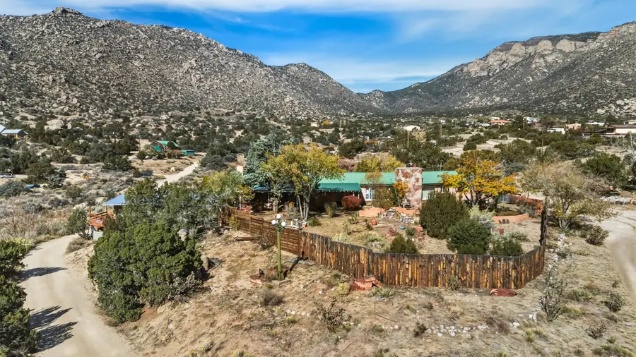 24 Matisse Road Ne, Albuquerque, NM 87123 - Image #3