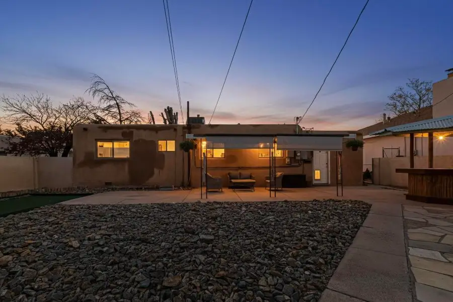 1005 Dakota Street Se, Albuquerque, NM 87108 - Image #2