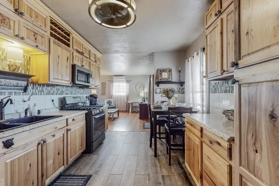 2635 Monroe Street Ne, Albuquerque, NM 87110 - Image #2
