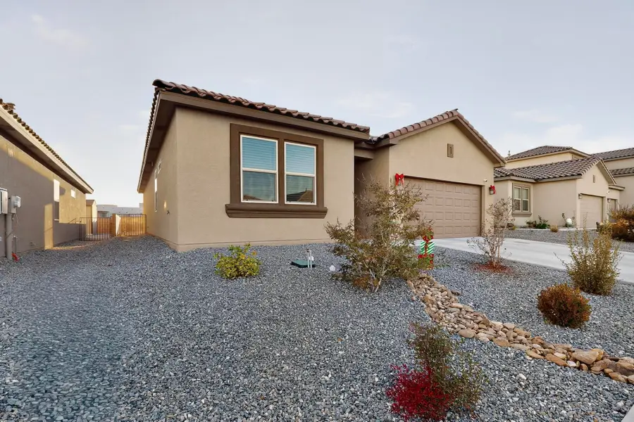 1933 Tesoro Loop Nw, Los Lunas, NM 87031 - Image #3