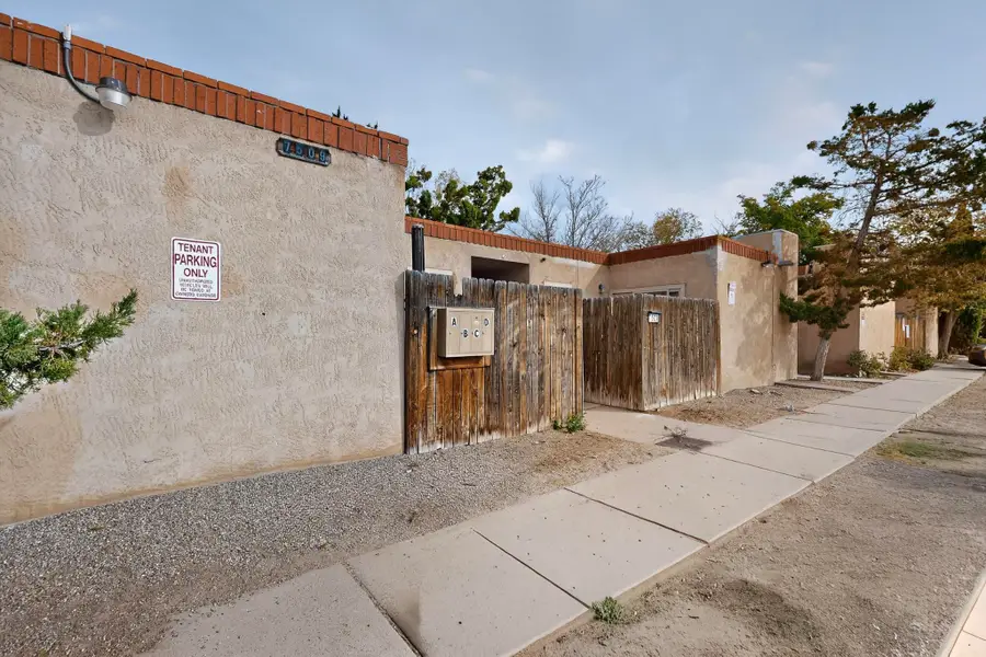 7509 Pennsylvania Lane Ne, Albuquerque, NM 87110 - Image #3