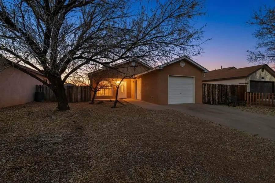 603 Santa Fe Avenue, Moriarty, NM 87035 - Image #2