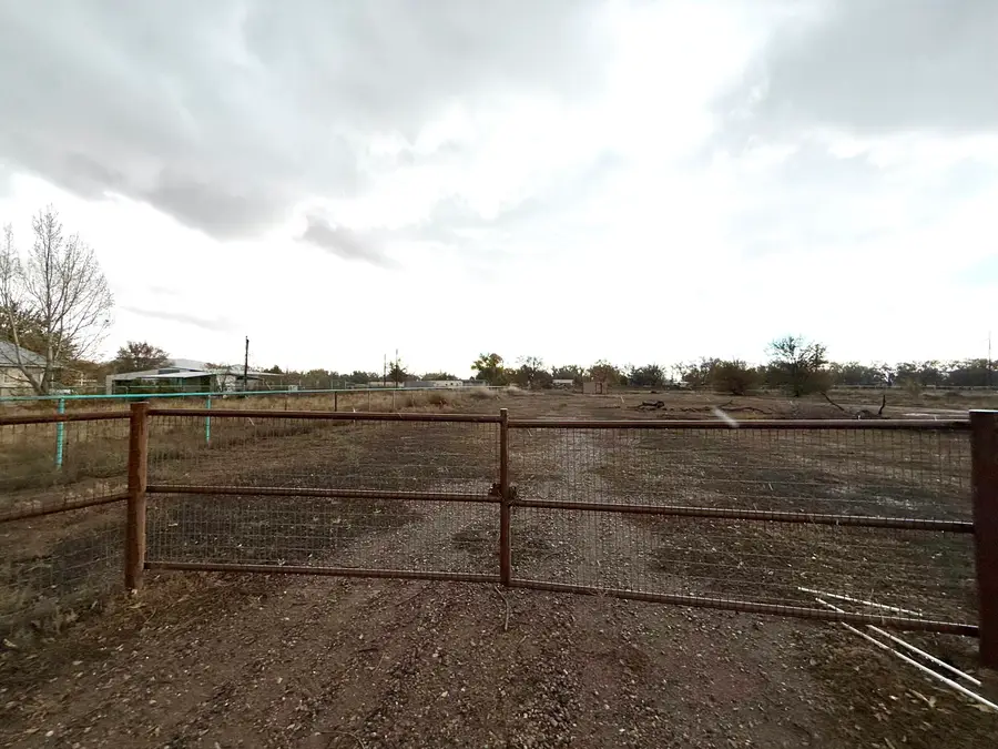 318 Heber St Street, Belen, NM 87002 - Image #2