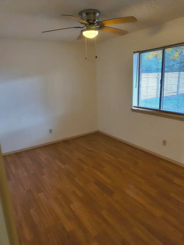 630 Gianera Avenue, Socorro, NM 87801 - Image #2