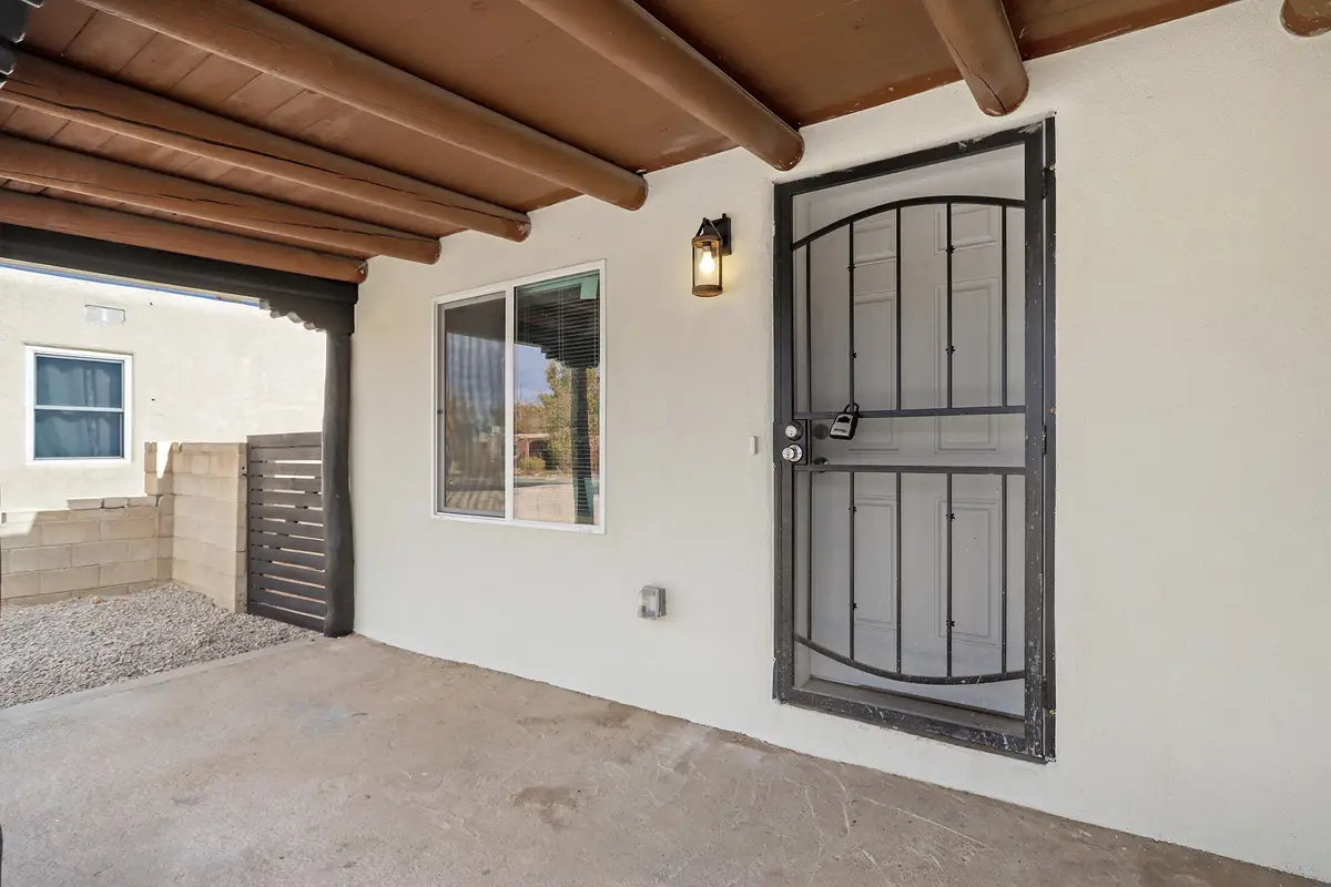 816 Alvarado Drive Se, Albuquerque, NM 87108 - Image #1