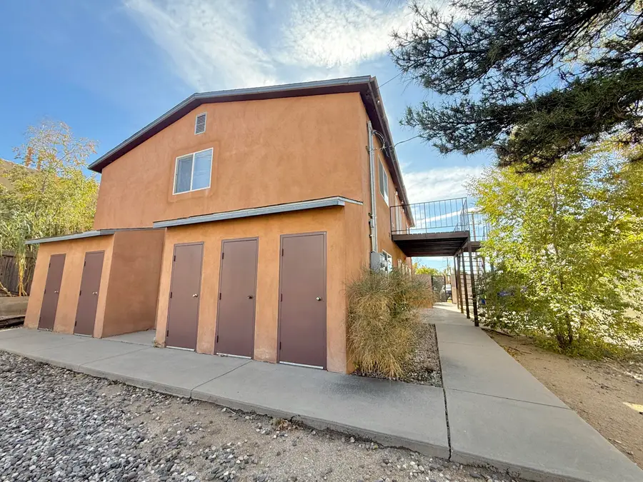 13305 Fruit Avenue Ne, Albuquerque, NM 87123 - Image #2